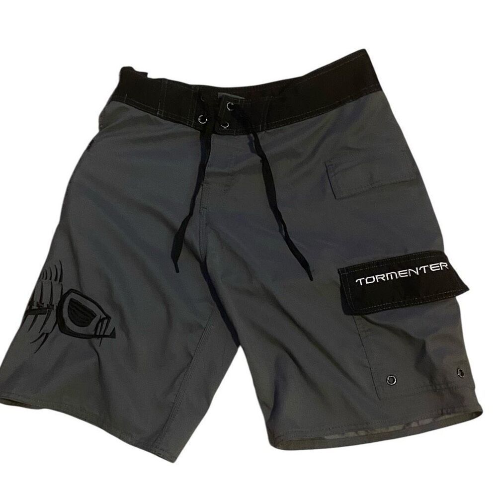 Tormenter Board Shorts Men’s Size 30 Gray Fishing Swim Trunks Fish Skeleton Grap
